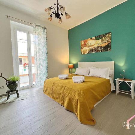 Patty Maison - Large & New Central Apartment Bari Kültér fotó